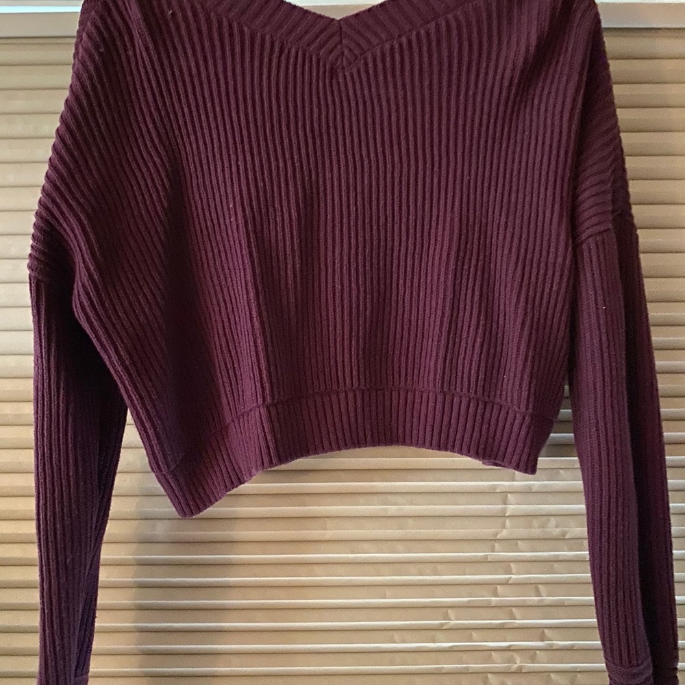 Sweater - Picture 5 of 7